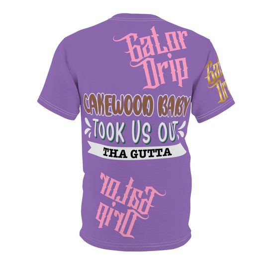 Light Purple Gator Drip Exclusive Supa-Heavy Excess-Stunna Flex Alligator Playuz Limited Edition OG Multi-Logo Rich Daddy “Cakewood Baby Took Us Out Tha Gutta" Unisex Cut & Sew Playuz Tee