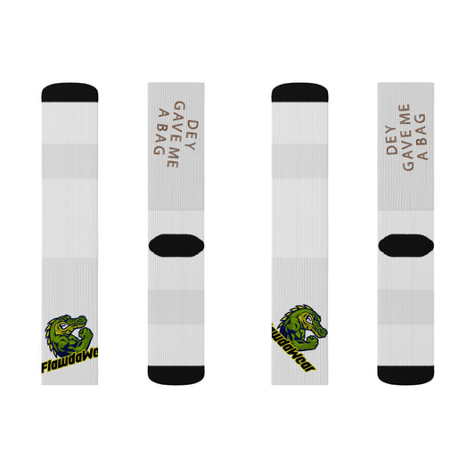 White Flawdawear Limited Edition OG Alligator Papuh Playuz “Dey Gave Me A Bag” Medium Playuz Socks